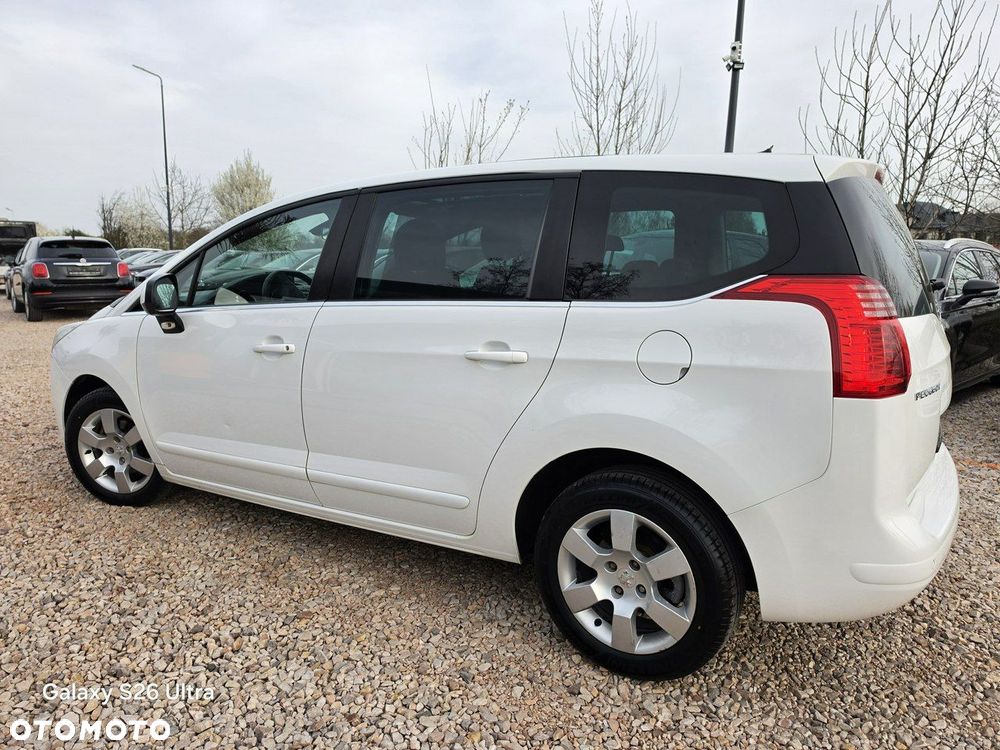 Peugeot 5008 - 14