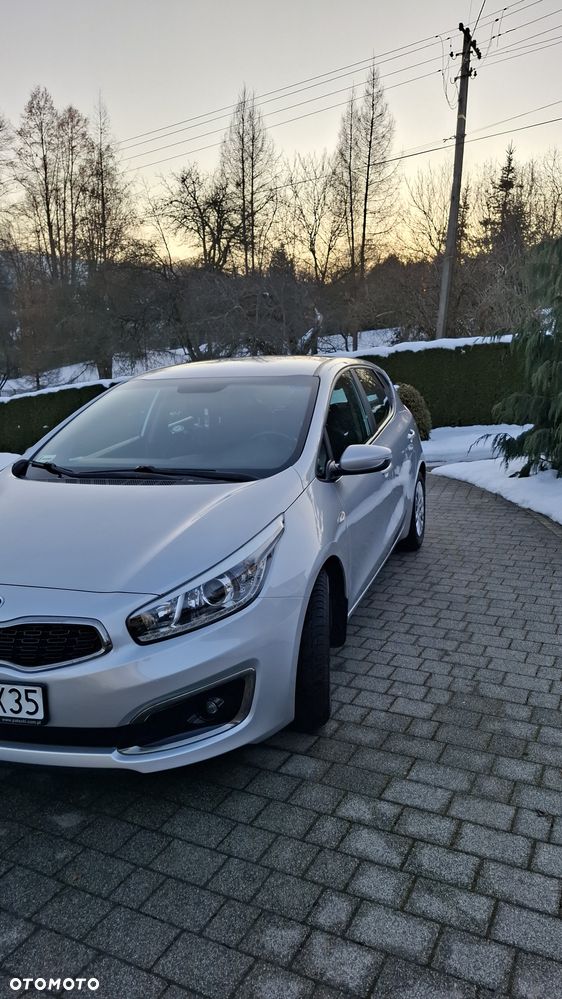 Kia Ceed 1.6 GDI M - 9