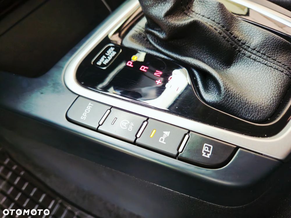 Kia XCeed 1.5 T-GDI M DCT - 27
