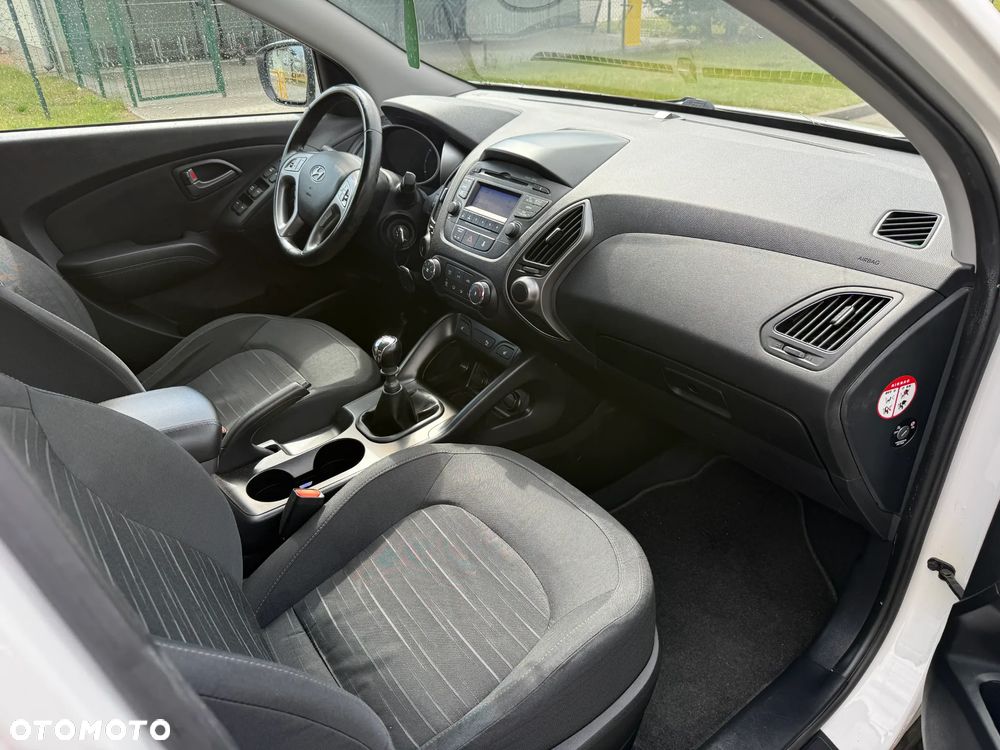 Hyundai ix35 1.6 2WD blue Comfort - 12
