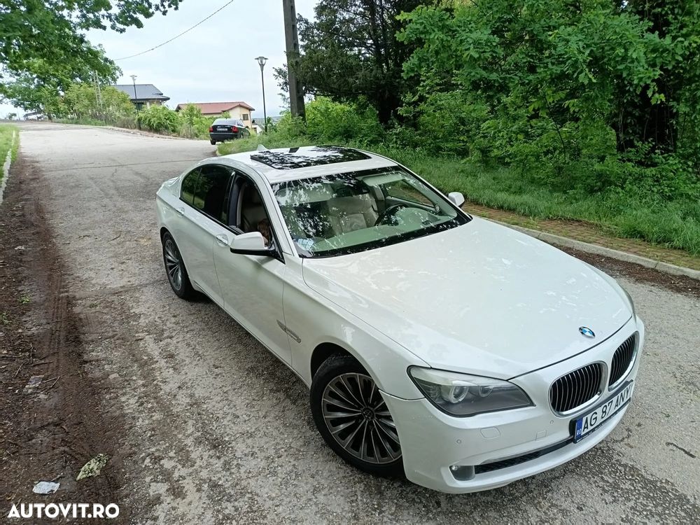 BMW Seria 7 740d xDrive Aut. - 3
