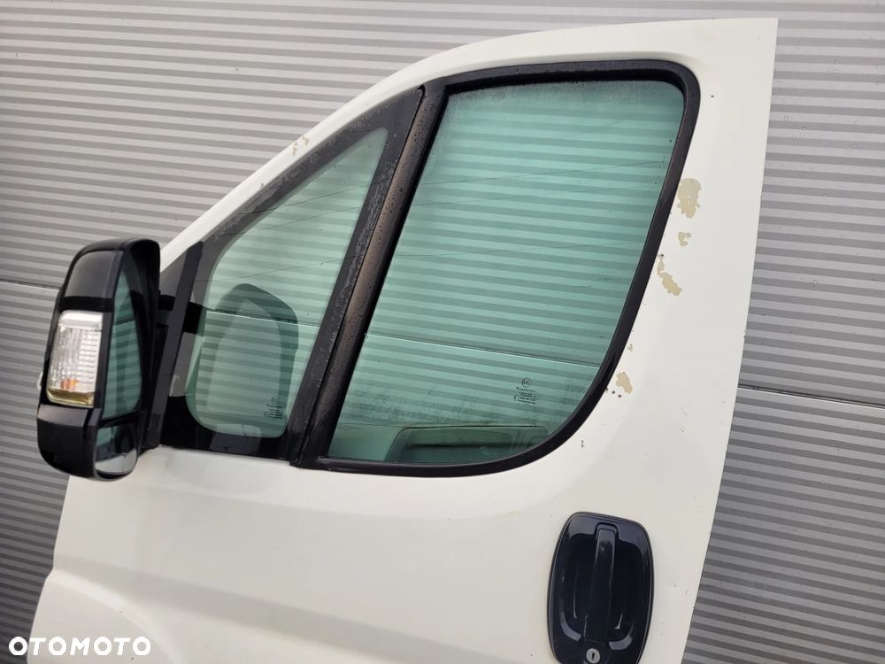 Fiat Ducato III  06-13 r Drzwi prawe lewe przednie - 4