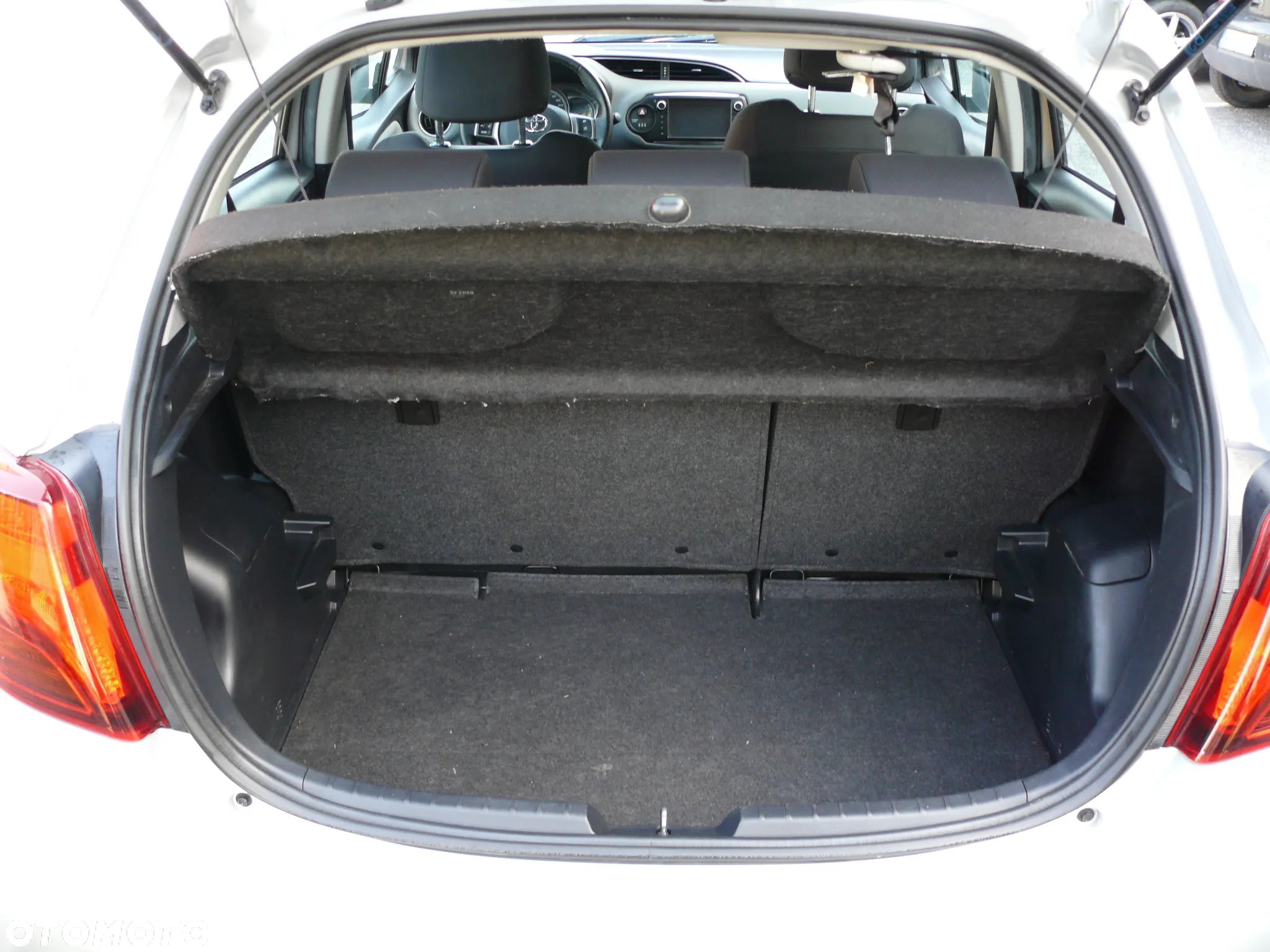 Toyota Yaris 1.33 Premium - 15