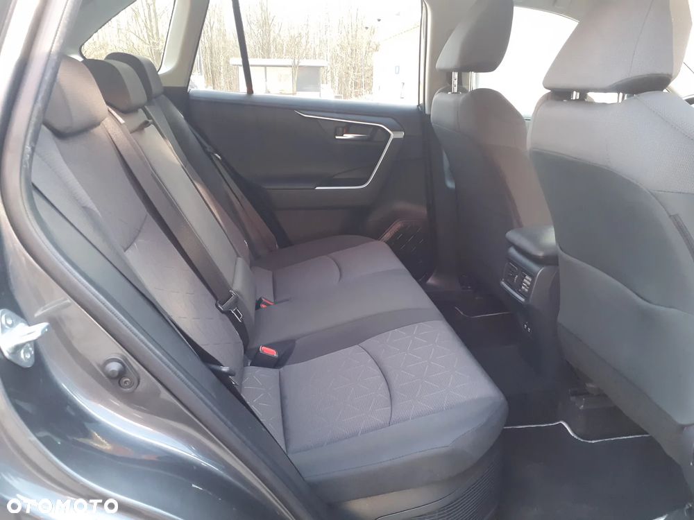 Toyota RAV4 - 28