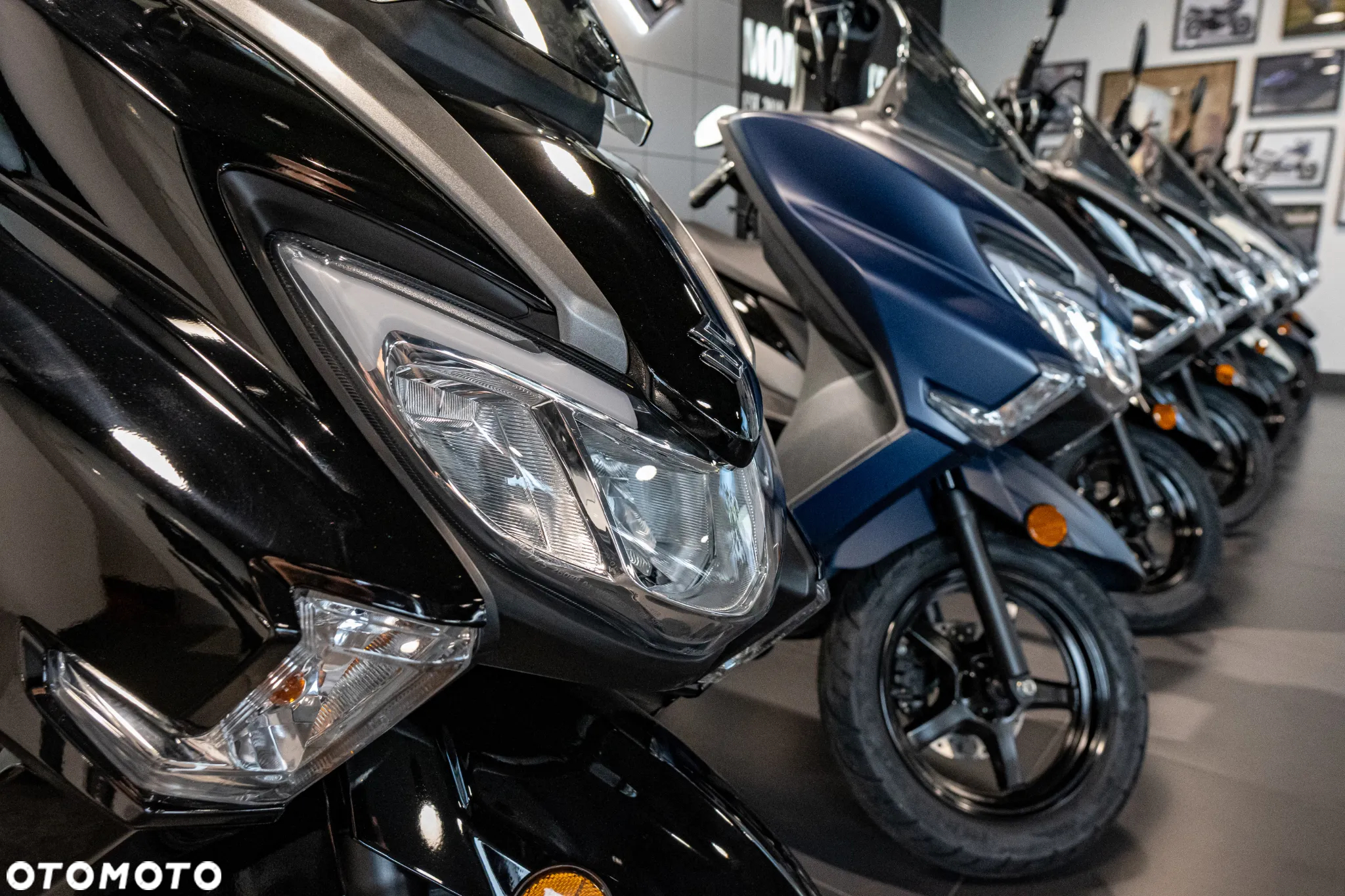 Suzuki Burgman - 9