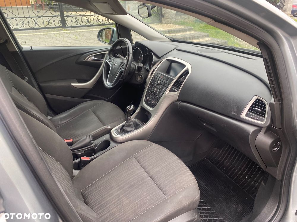 Opel Astra 1.4 Cosmo - 9