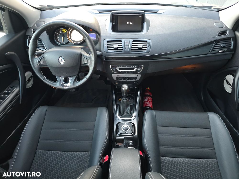 Renault Megane ENERGY dCi 130 Start & Stop Bose Edition - 5