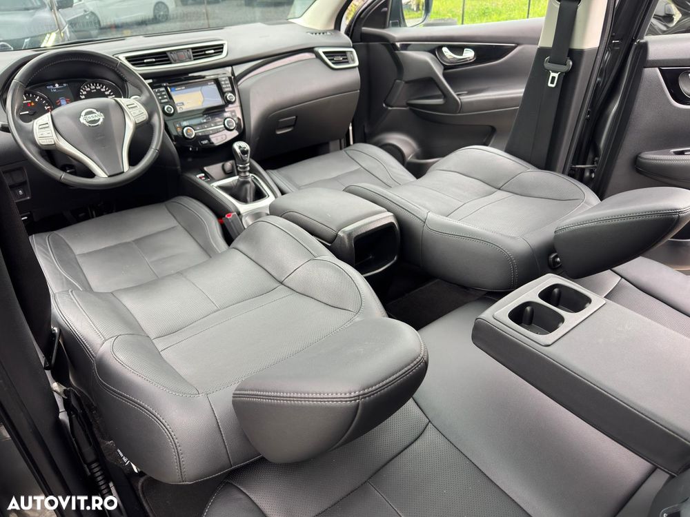 Nissan Qashqai 1.5 DCI TEKNA - 25
