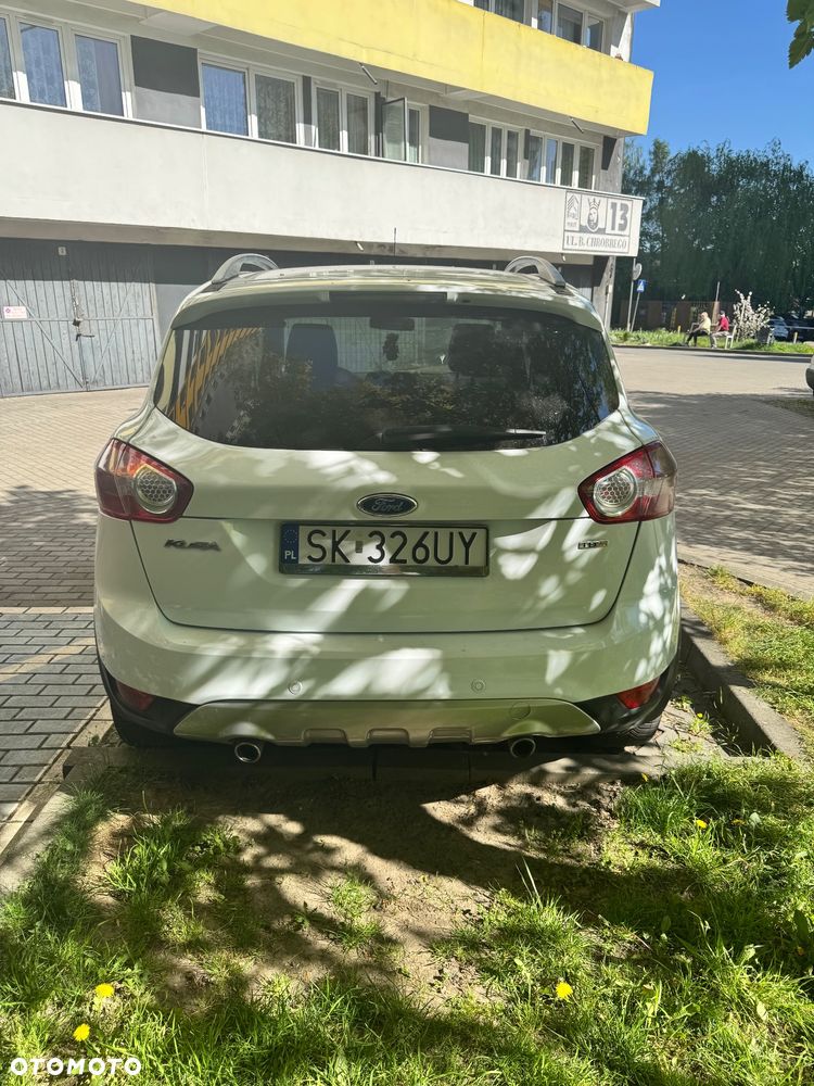 Ford Kuga 2.0 TDCi 4x4 Titanium - 9