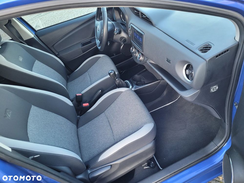 Toyota Yaris 1.5 20th Anniversary - 16