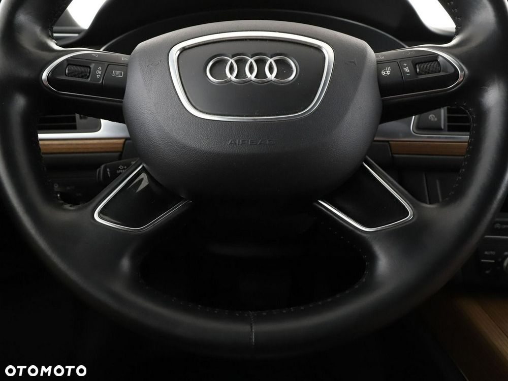 Audi A6 Avant 2.0 TDI Ultra S tronic - 22