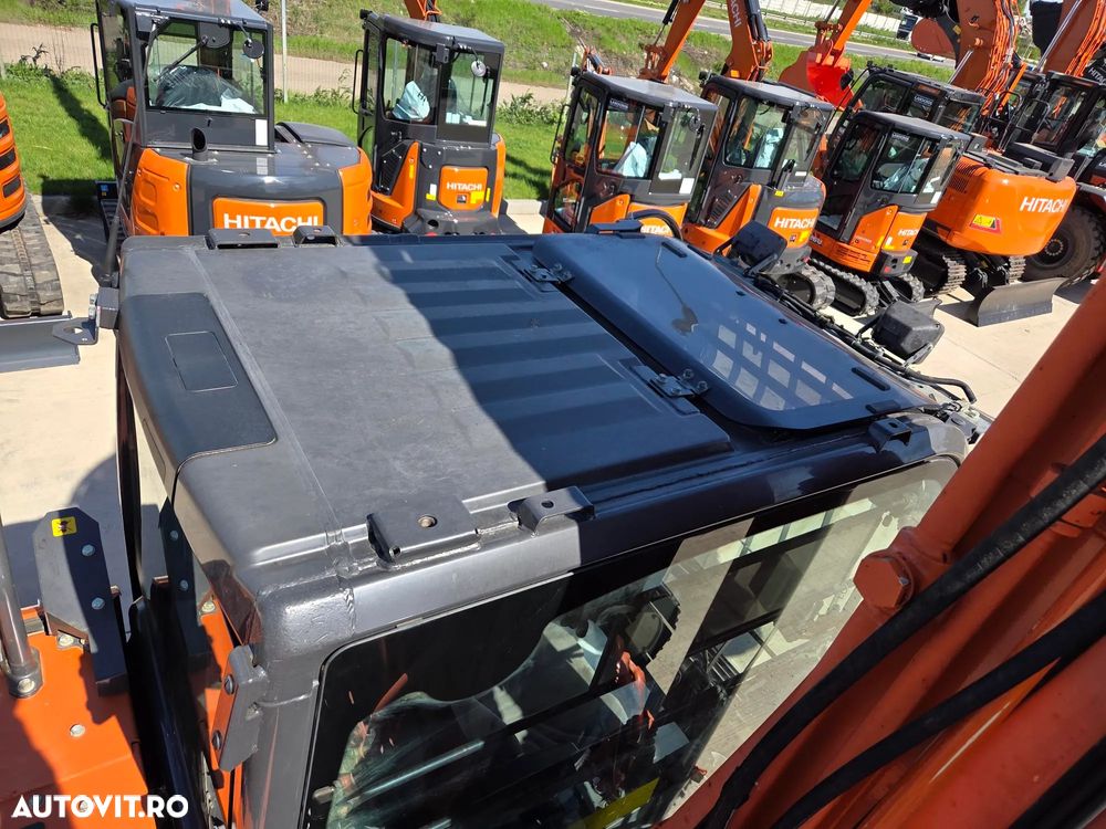Hitachi ZX250LCN-6, 2020, 9.449h, 27,3t, cupa 1,55mc, Ingust latime 2,99m, camera spate, camere laterale, inst picon, consum mediu 9,8l/h, ridica 13t, motor Isuzu 173CP, 3 pompe hidr HITACHI, 3 camere, produs in JAPONIA, leasing 4 ani-PROMOTIE 68.900 EUR+tva - 34