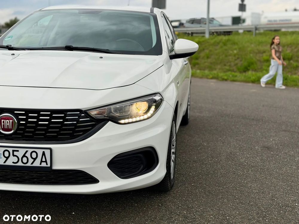 Fiat Tipo 1.4 T-Jet 16v Easy - 21