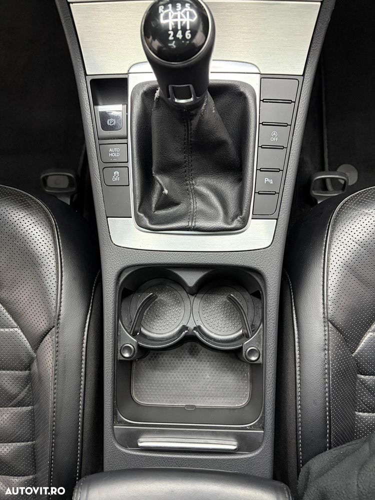 Volkswagen Passat 2.0 TDI BlueMotion Technology Highline - 15