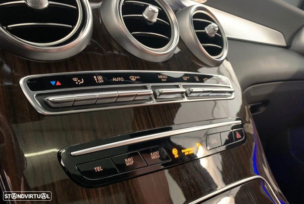Mercedes-Benz GLC 300 de 4Matic 9G-TRONIC AMG Line Plus - 20