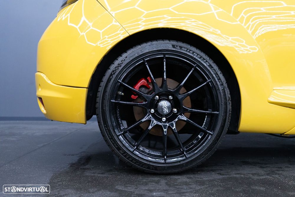 Renault Mégane Coupe 2.0 T 16V RS - 13