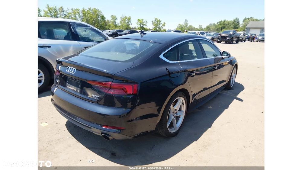Audi A5 Limousine - 6