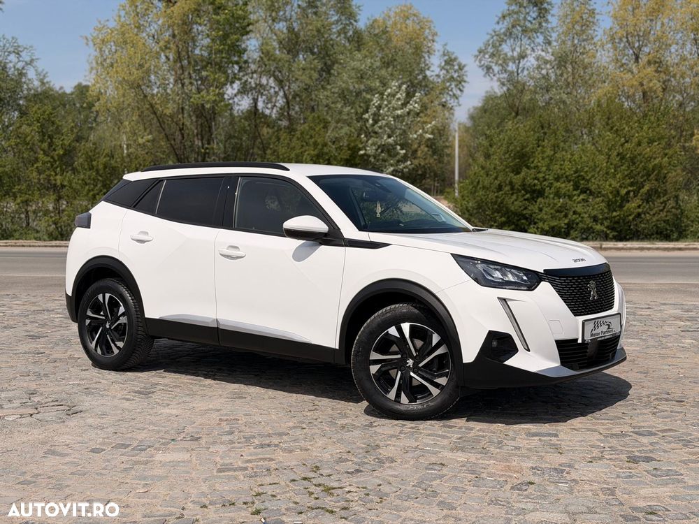 Peugeot 2008 1.2 L PureTech STT Allure - 2