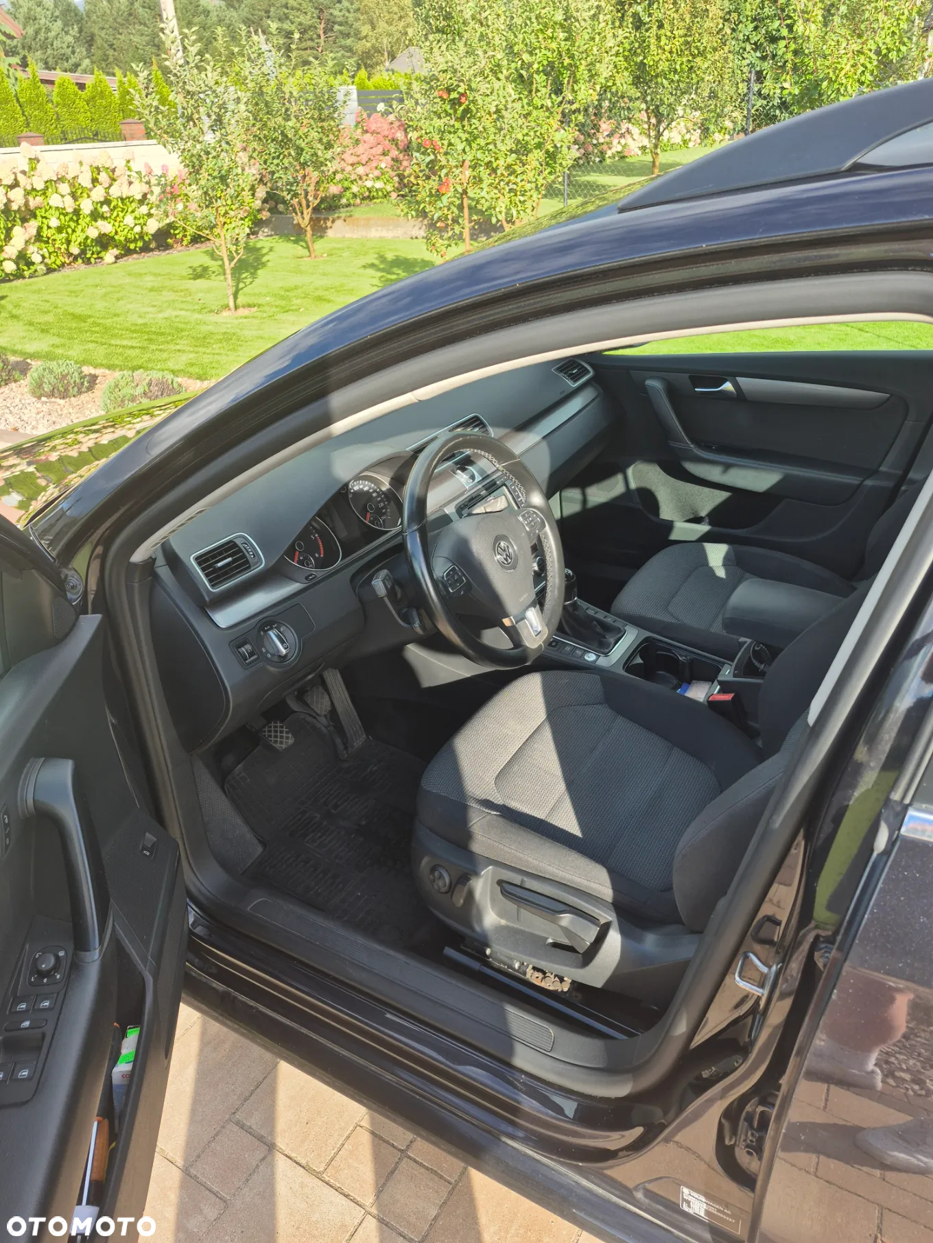 Volkswagen Passat 2.0 TDI Comfortline - 6