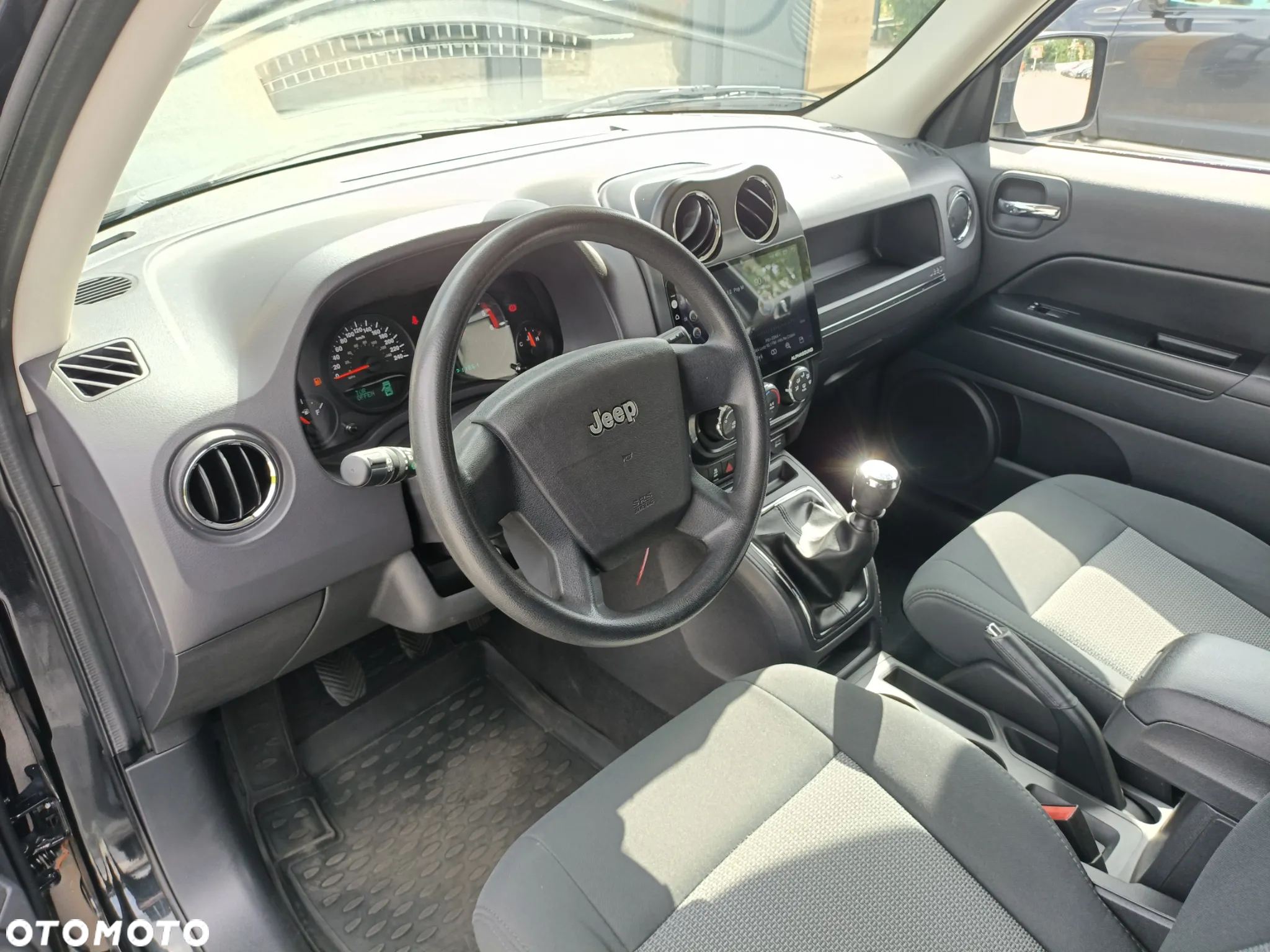 Jeep Patriot - 10