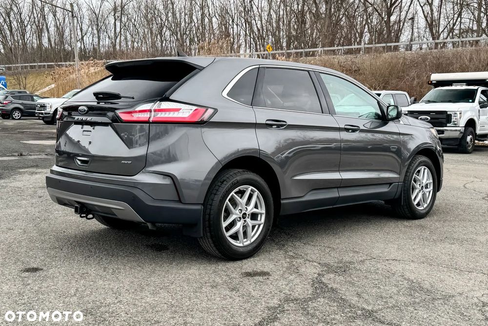 Ford Edge - 3