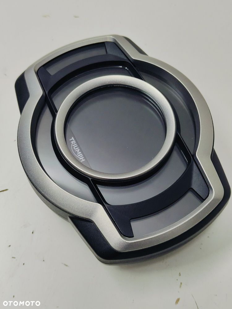 Licznik Triumph Rocket 3 - 2