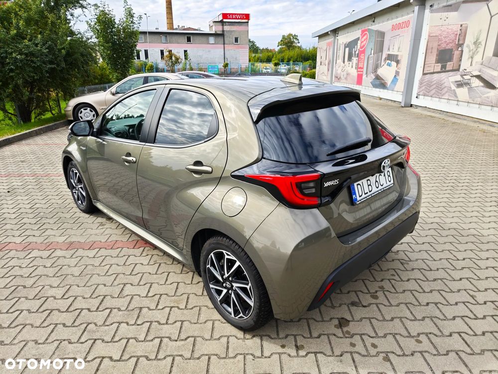 Toyota Yaris 116 1.5 VVT-i Active - 6