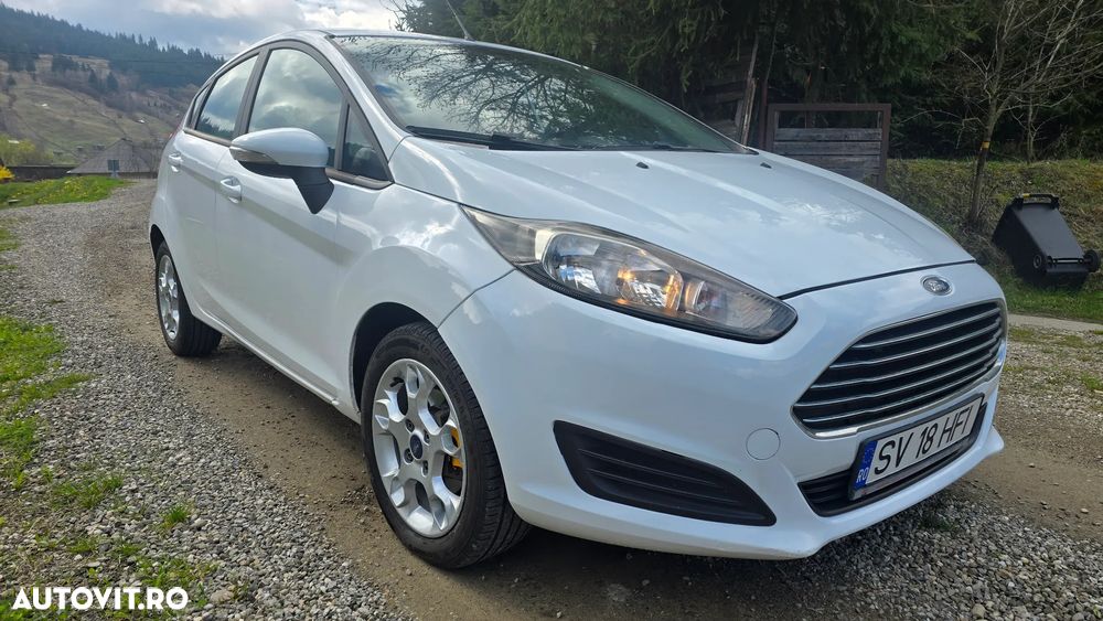Ford Fiesta 1.5 TDCi DPF Titanium - 6