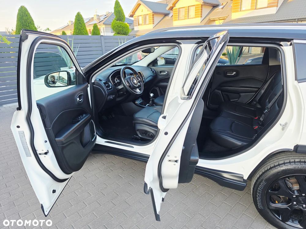 Jeep Compass 1.4 MultiAir Limited - 29
