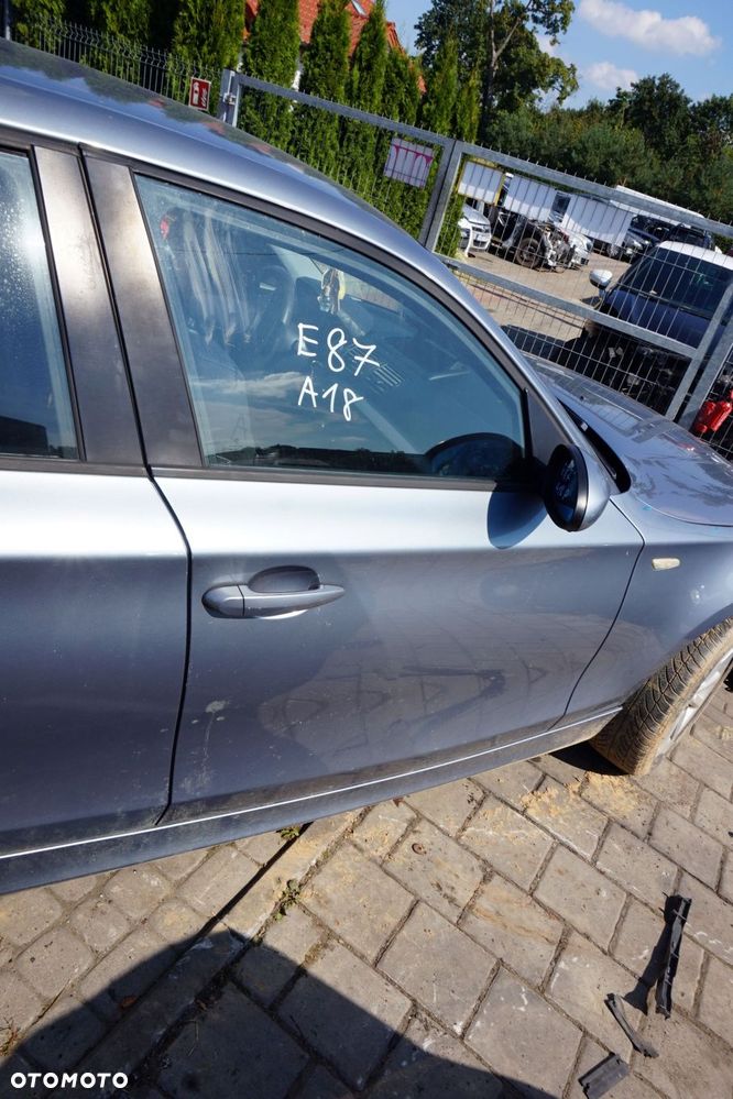 DRZWI PRZEDNIE PRAWE 1 E87 LIFT 5D HB A18  QUARZBLAU BMW 2007-2011 - 1