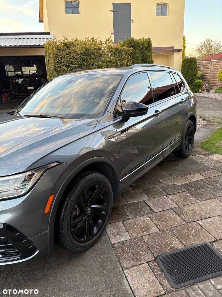 Volkswagen Tiguan - 17