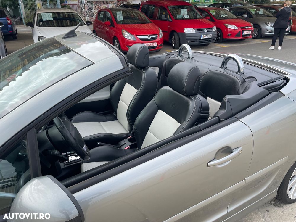 Peugeot 207 CC 120 VTi Automatik Roland Garros - 30