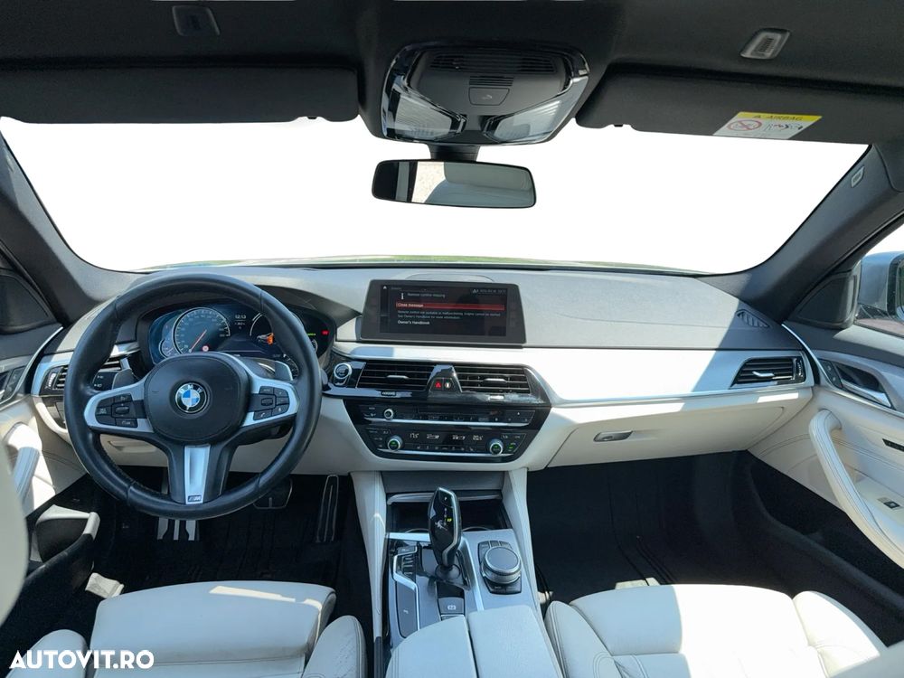 BMW Seria 5 540i xDrive AT - 11