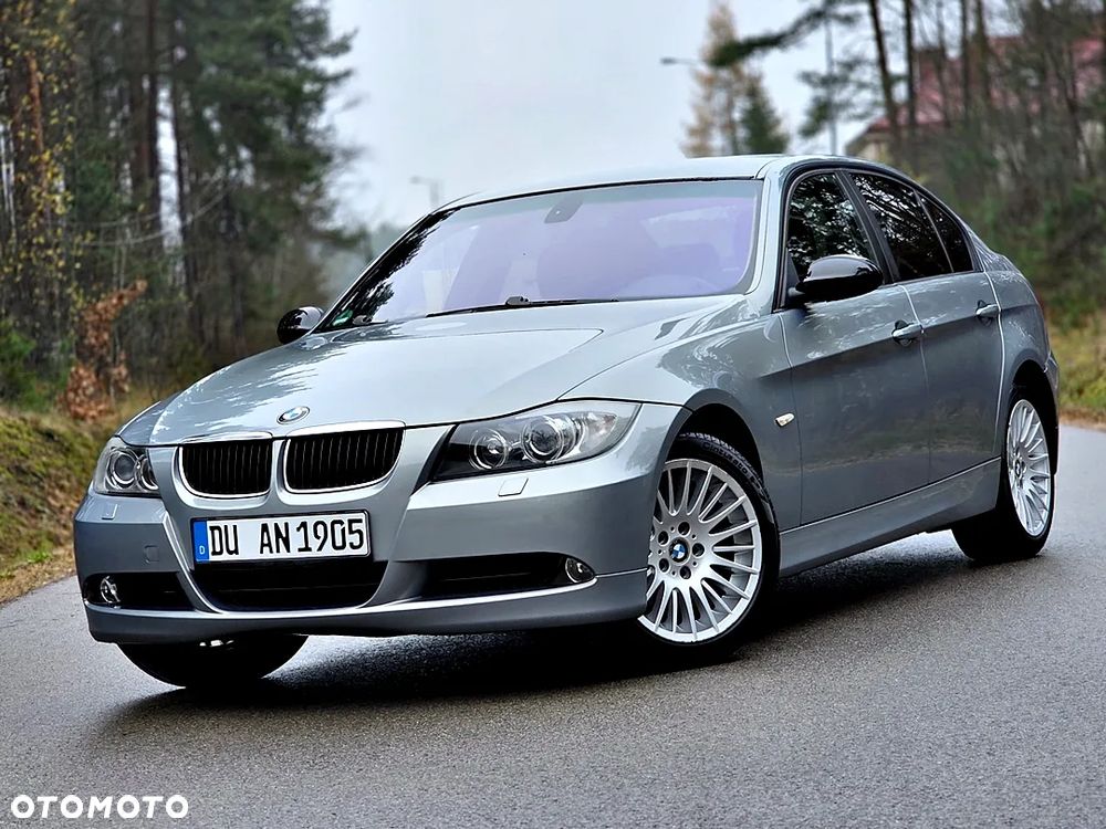 BMW Seria 3 320i - 6