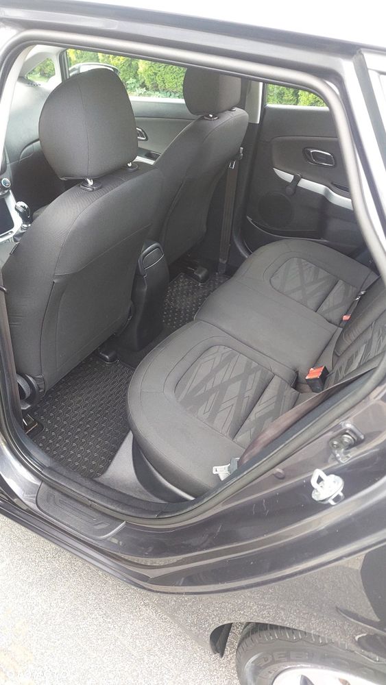 Kia Ceed - 6