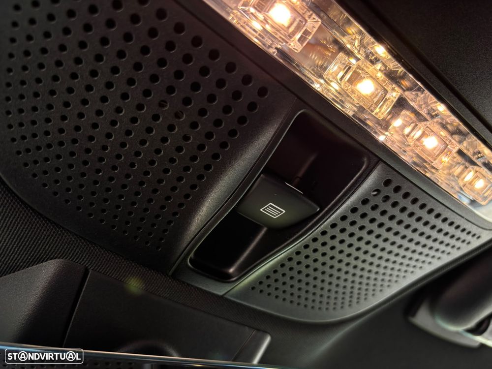 Mercedes-Benz E 300 de 9G-TRONIC AMG Line - 22