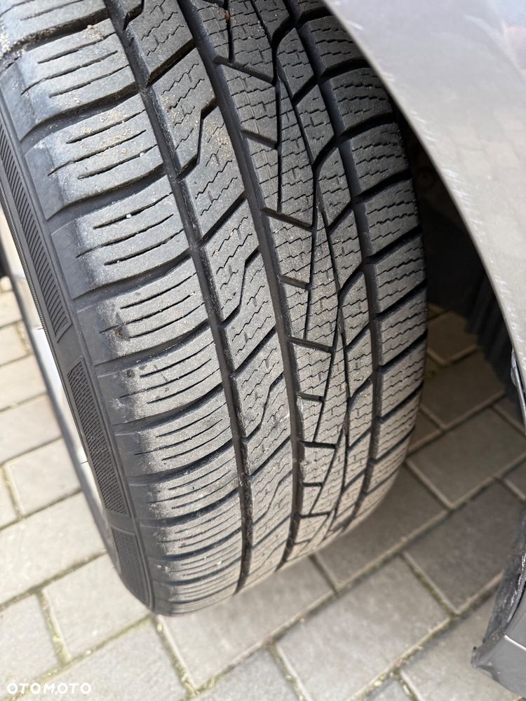 BMW Seria 5 530i - 25