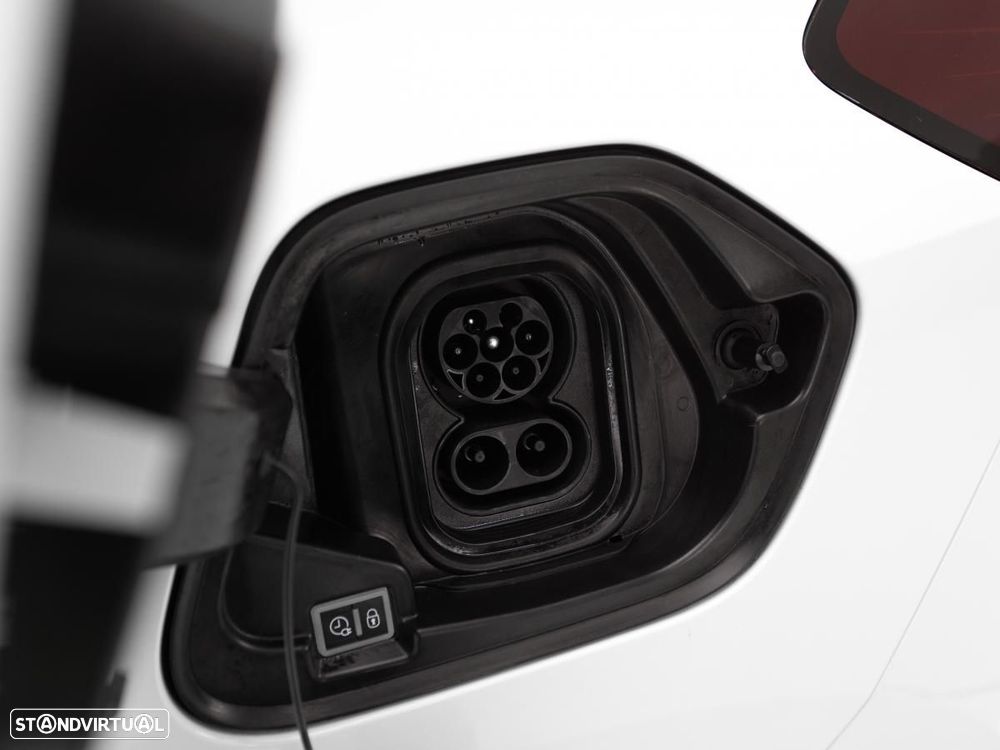 Opel Corsa-e GS - 13