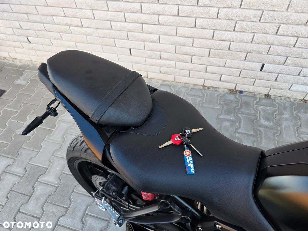 Yamaha MT - 10