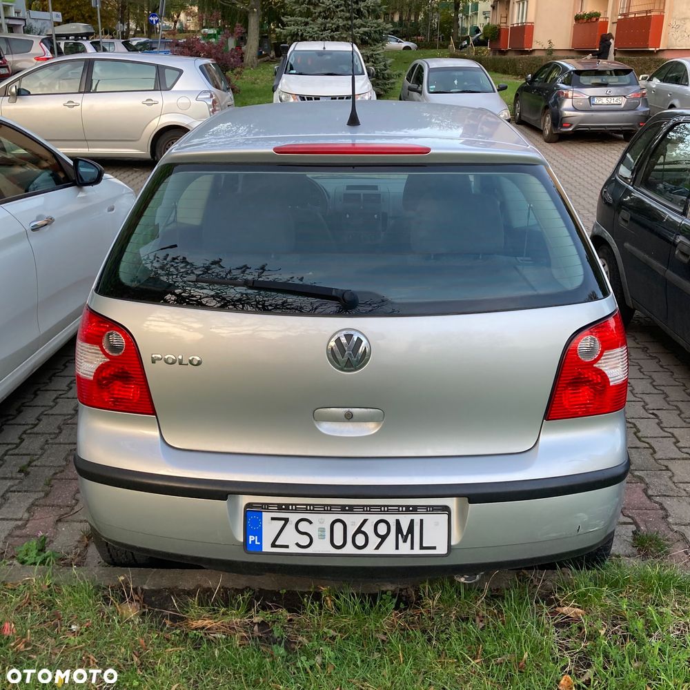Volkswagen Polo 1.2 Basis - 2