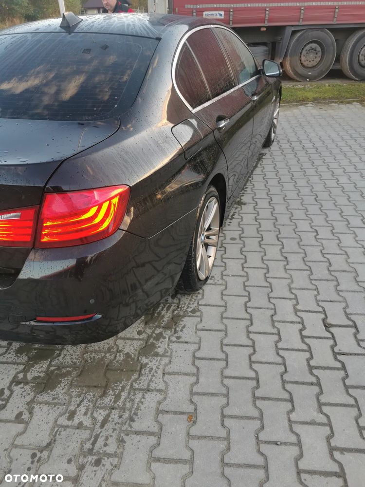 BMW Seria 5 518d - 10