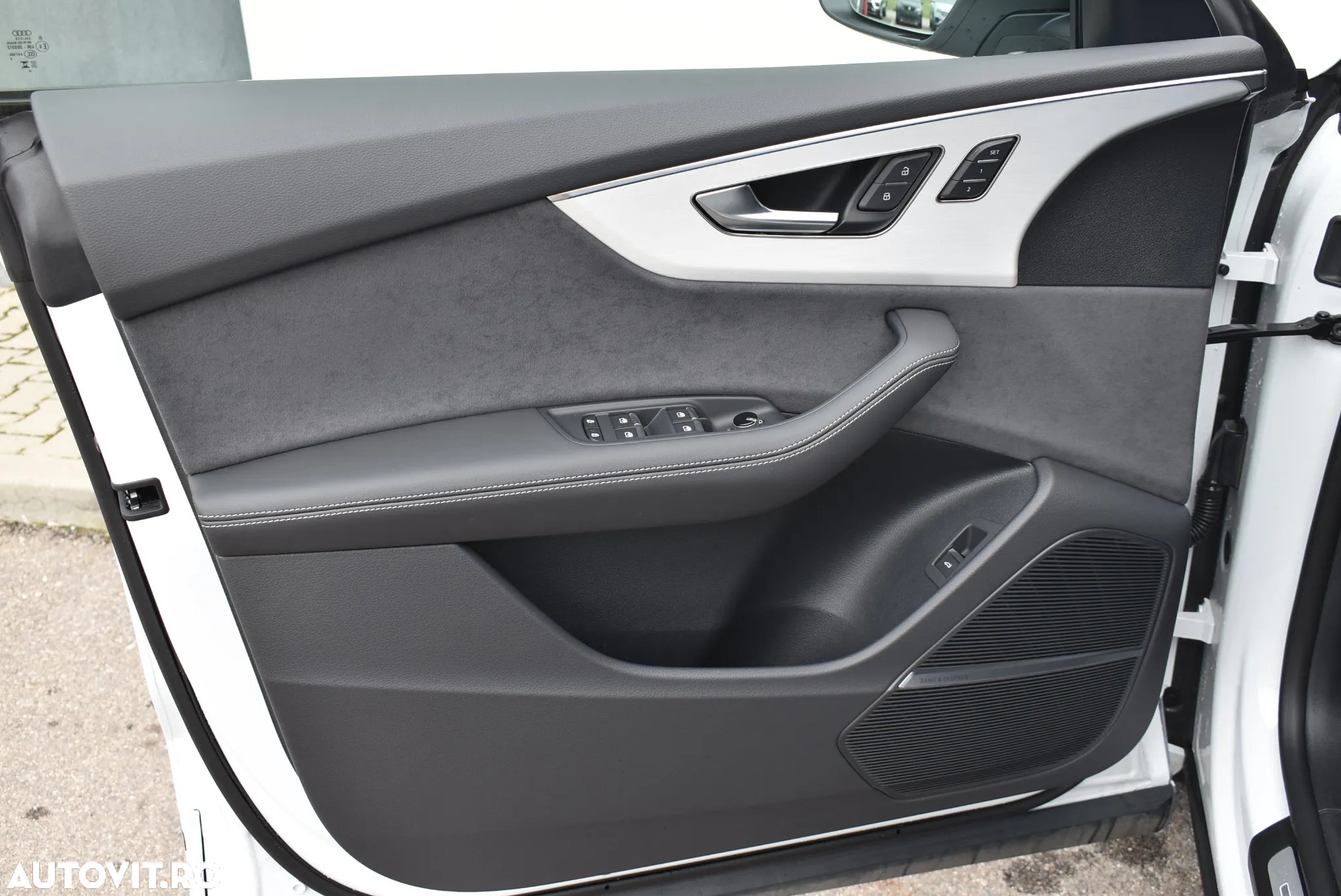 Audi Q8 55 TFSI quattro Tiptronic MHEV - 9