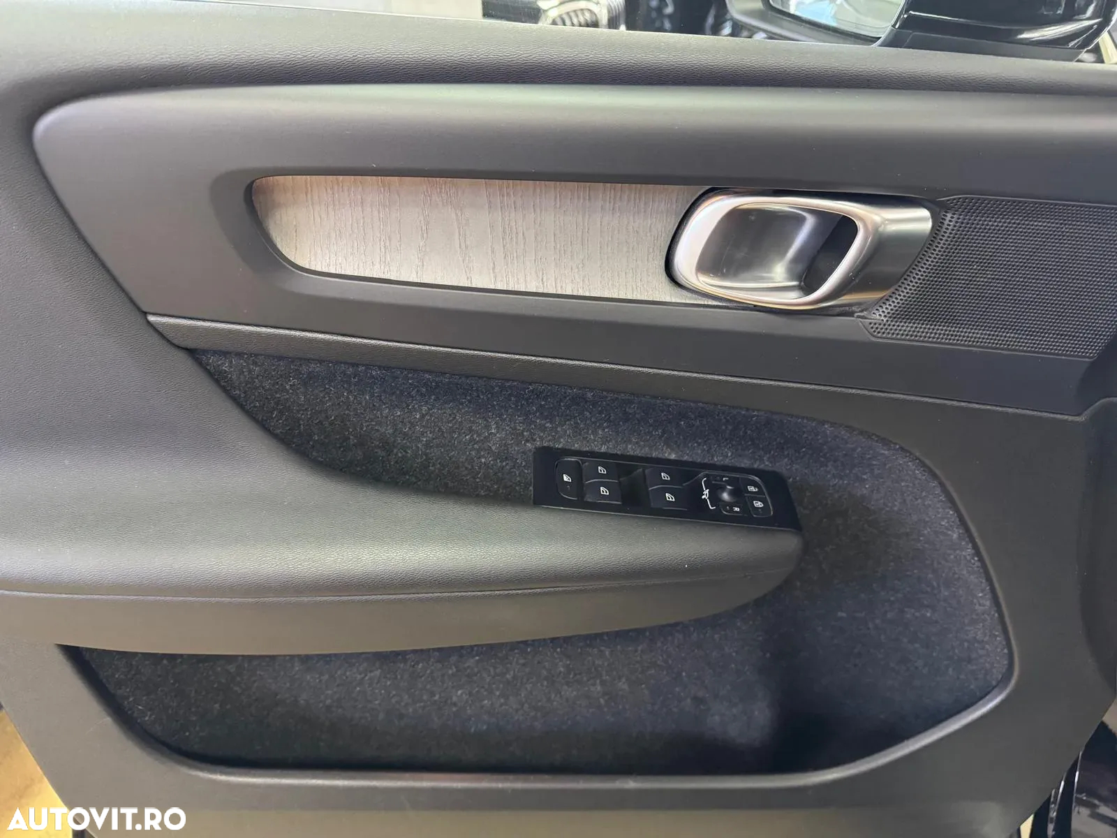 Volvo XC 40 T4 Recharge DKG Inscription - 13
