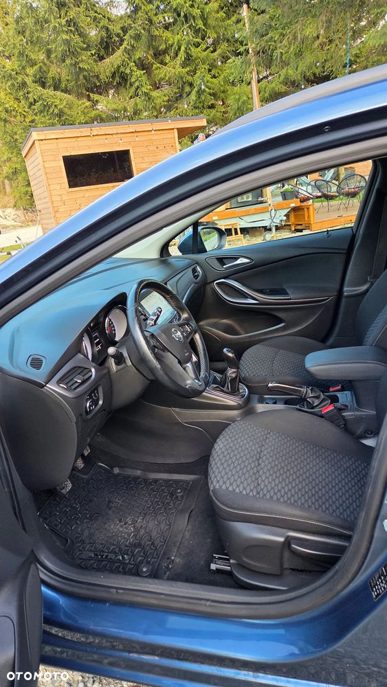 Opel Astra 1.6 CDTI Dynamic S&S - 28