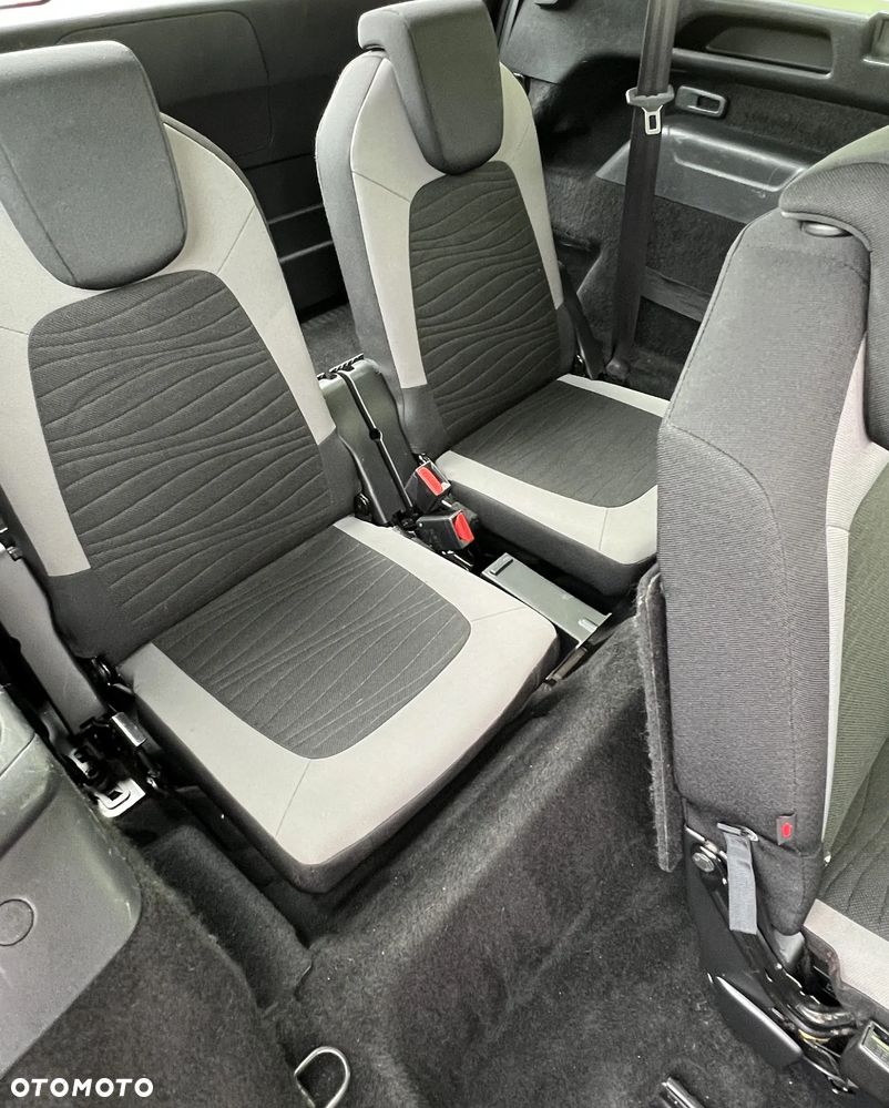 Citroën C4 Grand Picasso - 14