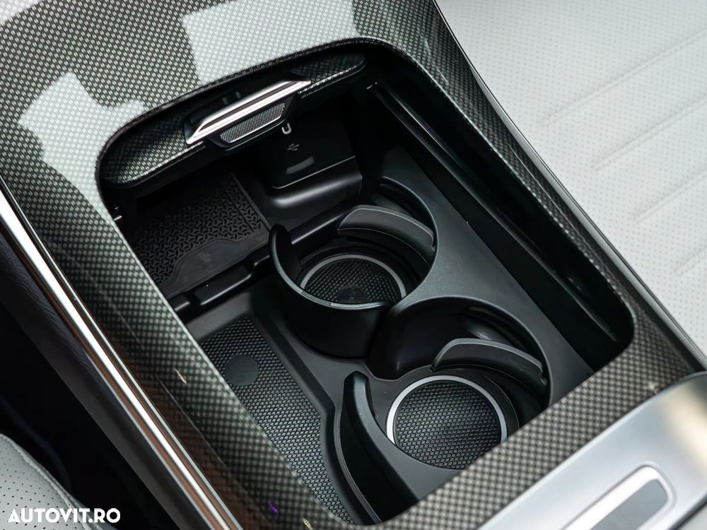 Mercedes-Benz GLC Coupe 300 e 4Matic 9G-TRONIC Edition AMG Line - 23