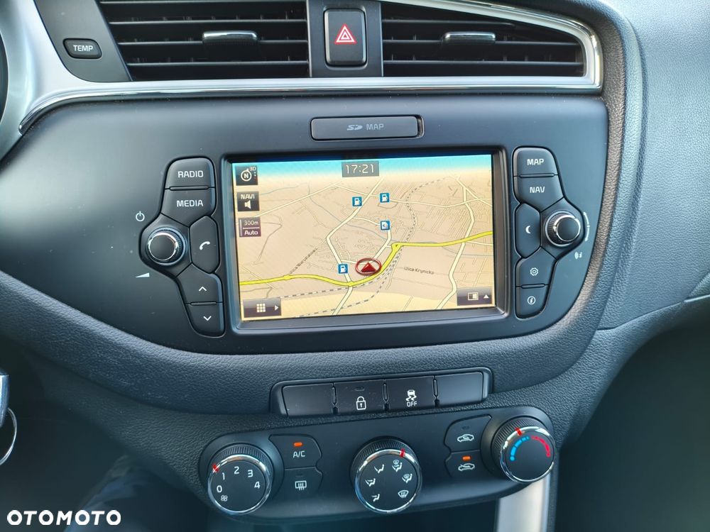 Kia Ceed - 14