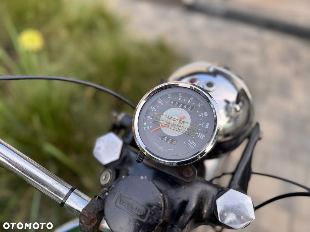 Triumph Trophy - 16
