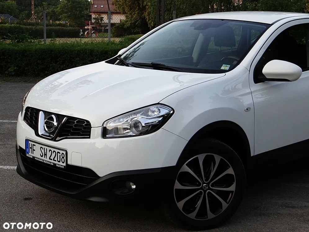 Nissan Qashqai 2.0 lounge - 5