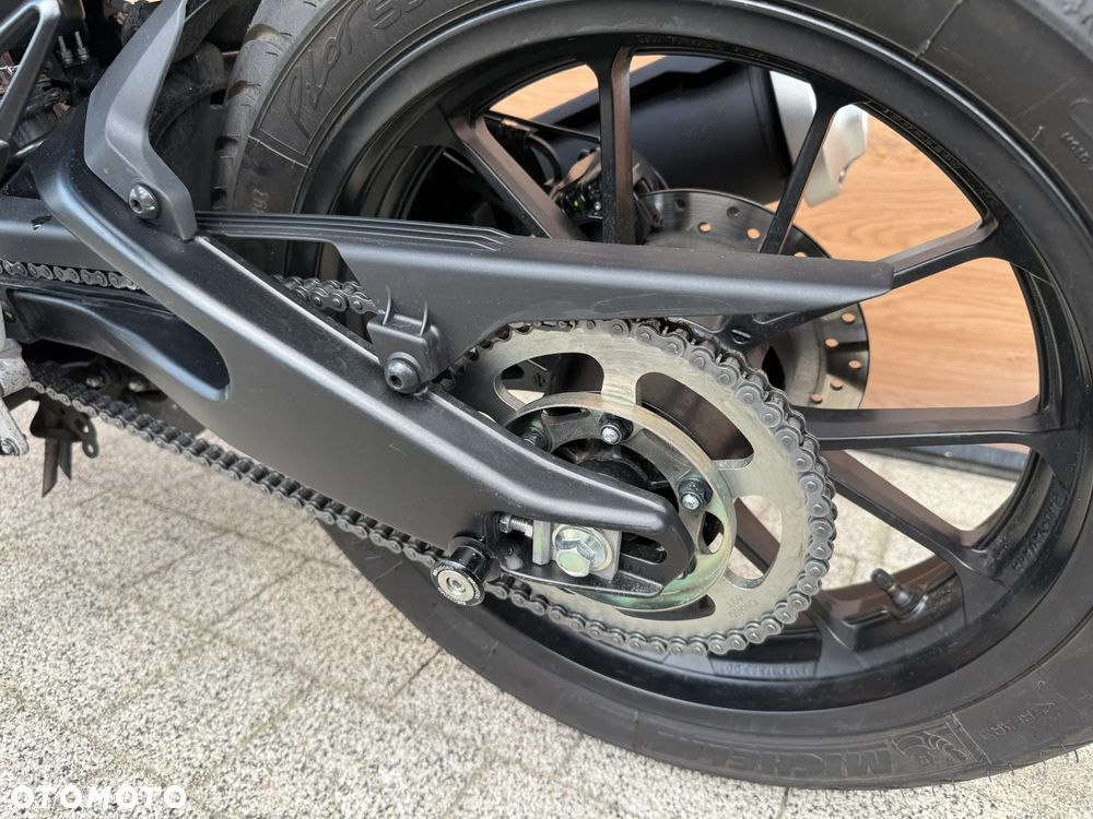 Yamaha MT - 15